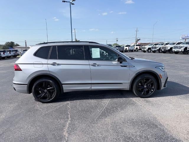2023 Volkswagen Tiguan SE R-Line Black