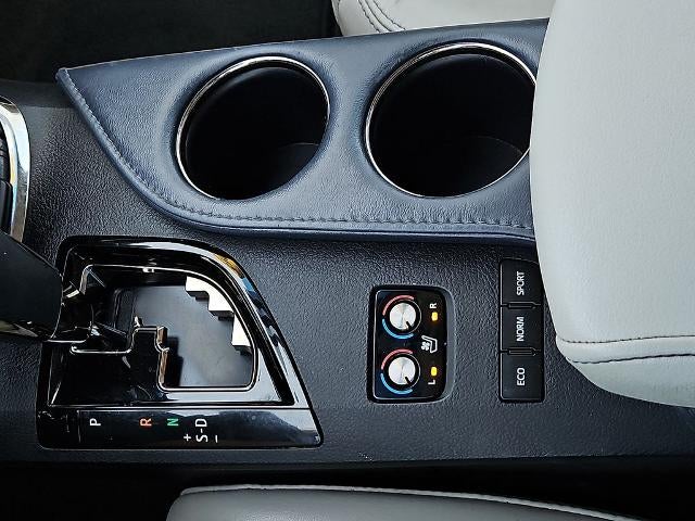 2015 Toyota Avalon Limited