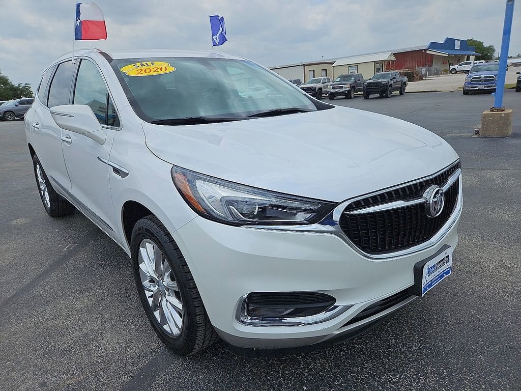 2020 Buick Enclave Essence