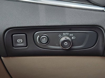 2020 Buick Enclave Essence