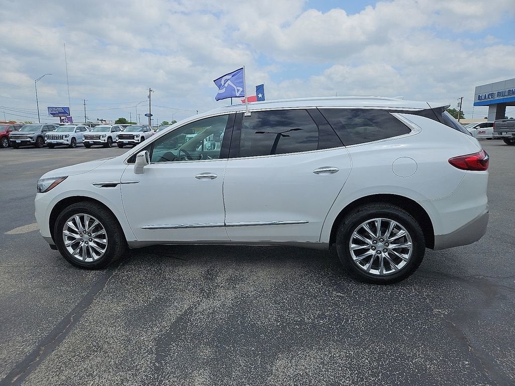 2020 Buick Enclave Essence