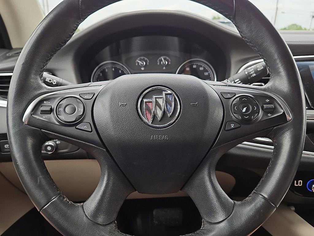2020 Buick Enclave Essence