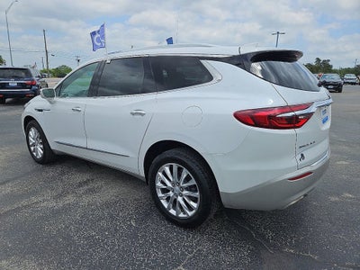 2020 Buick Enclave Essence