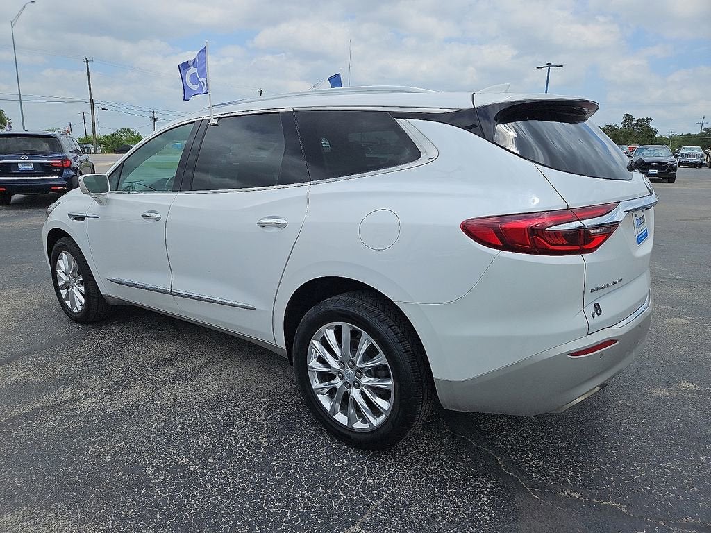 2020 Buick Enclave Essence