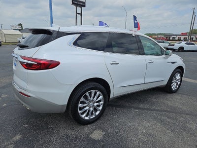 2020 Buick Enclave Essence