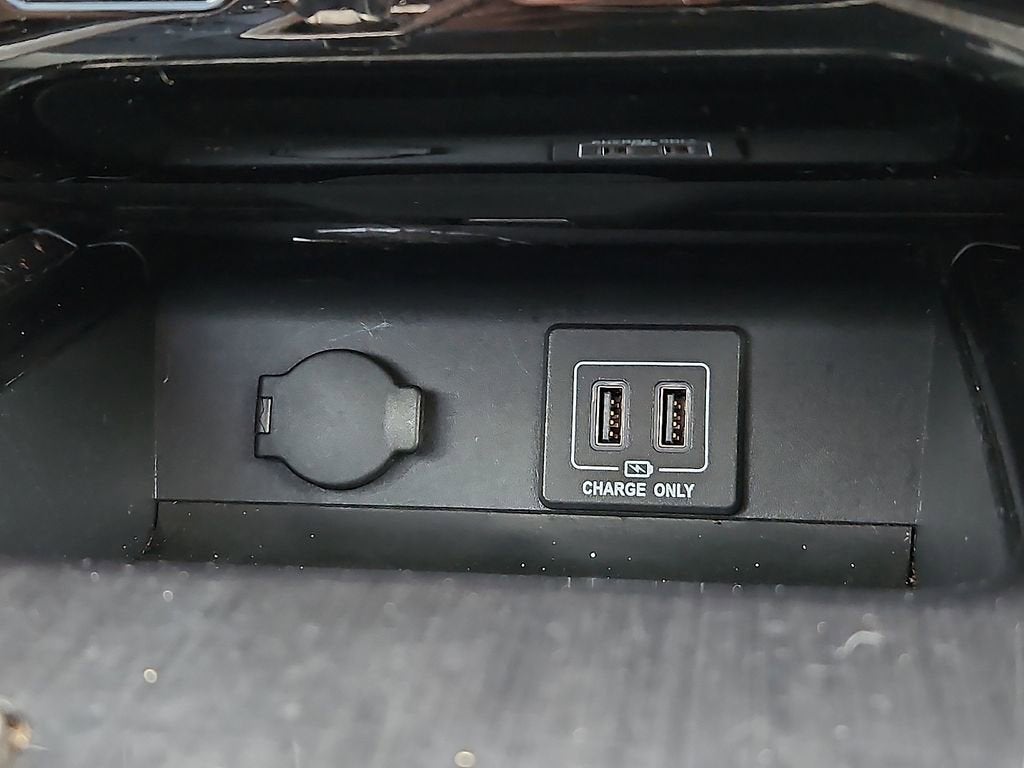 2018 Nissan Pathfinder SV