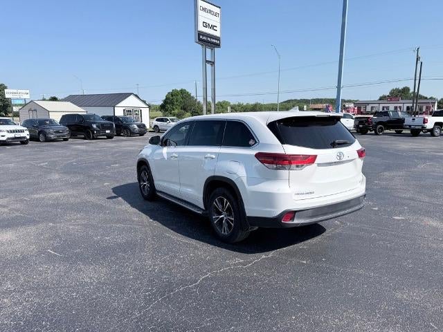 2017 Toyota Highlander LE