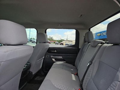 2022 Toyota Tundra 4WD SR5