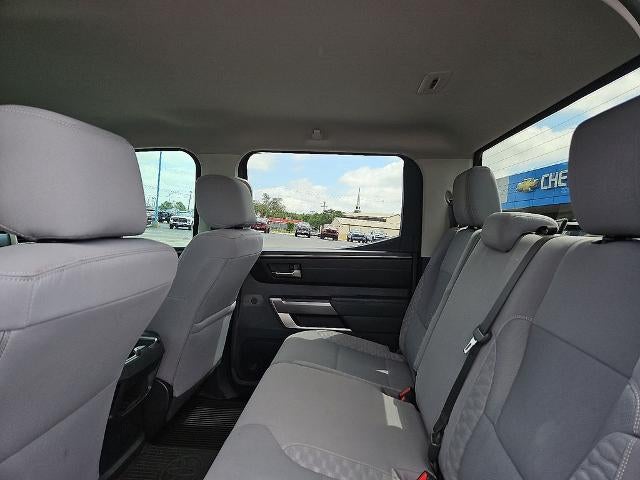 2022 Toyota Tundra 4WD SR5
