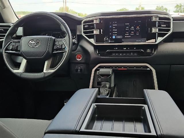 2022 Toyota Tundra 4WD SR5