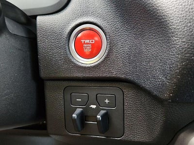 2022 Toyota Tundra 4WD SR5