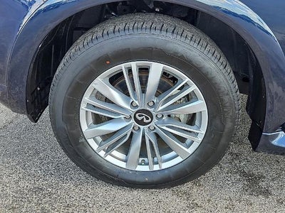 2024 INFINITI QX80 LUXE
