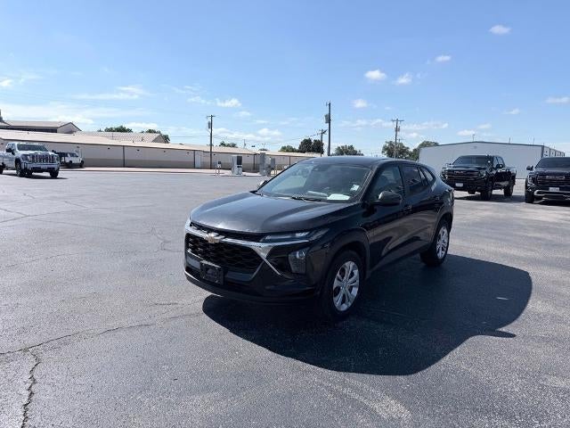 2024 Chevrolet Trax LS's photo