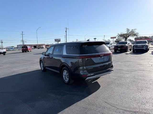 2024 Kia Carnival LX