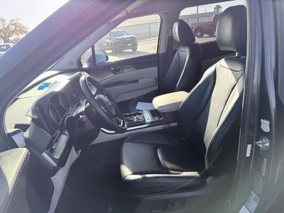 2024 Kia Carnival LX